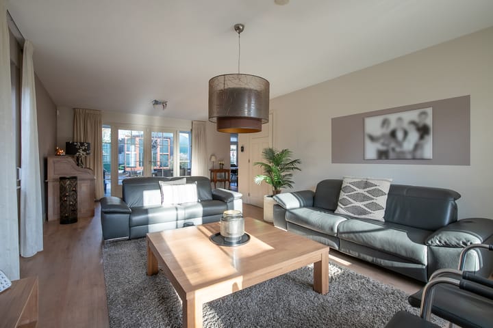 Foto 2 van Octavianus 33