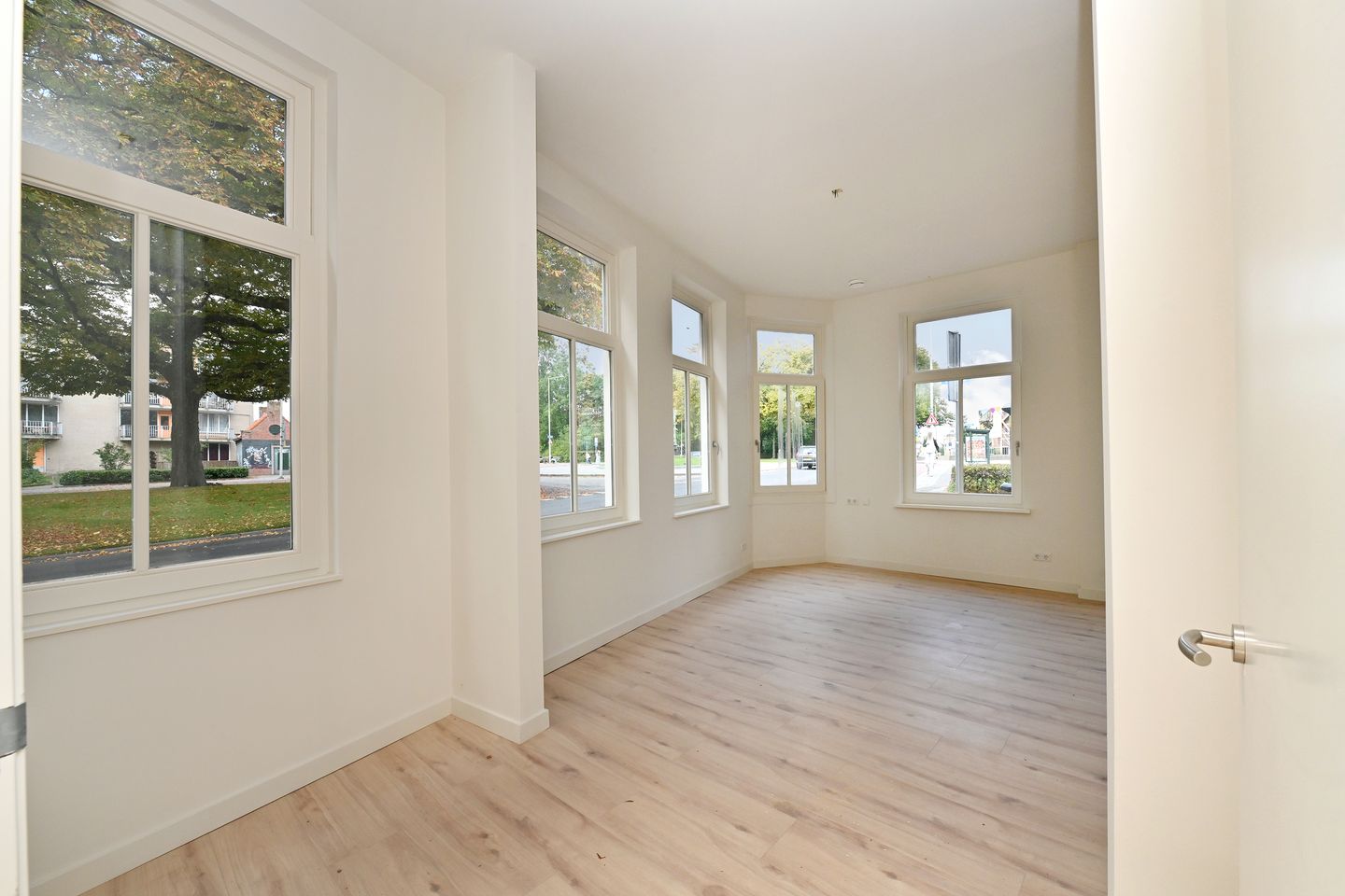 Foto 20 van Burgemeester Stulemeijerlaan 20