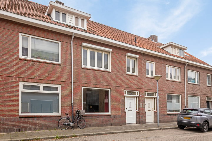 Bekijk foto 1 van Rosa Manusstraat 19