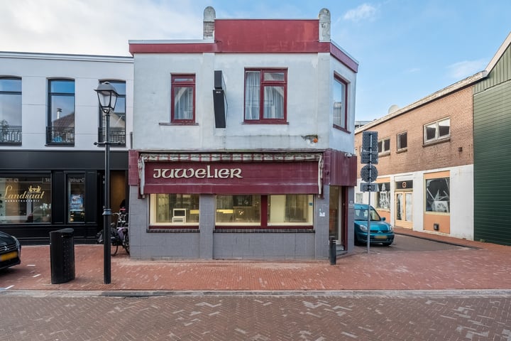 View photo of Zuiderhoofdstraat 3