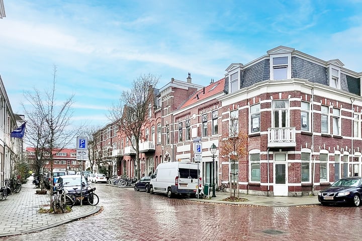 Bekijk foto 2 van Dirk Hoogenraadstraat 80