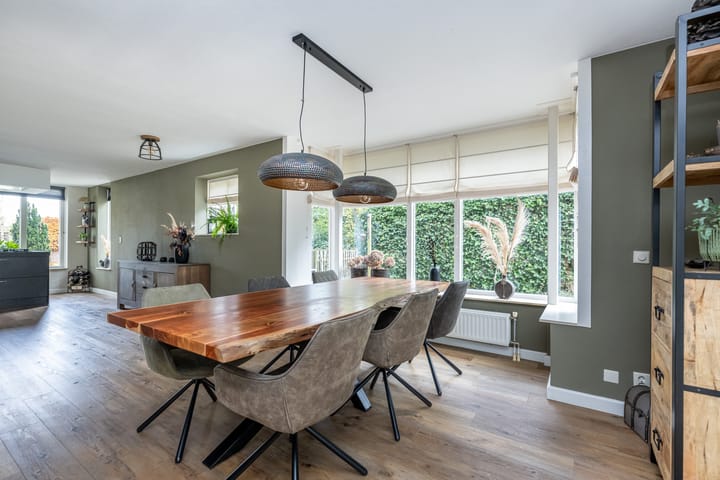 Foto 12 van Joost van den Vondellaan 54