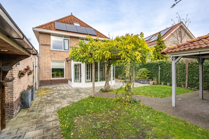 Foto 31 van Joost van den Vondellaan 54