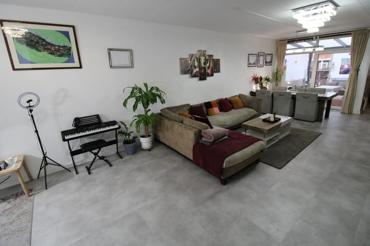 Halleystraat 11