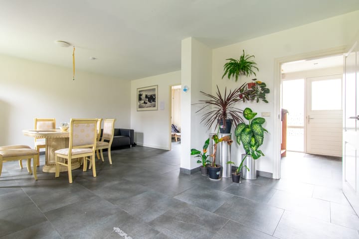 Foto 5 van Calfven 102