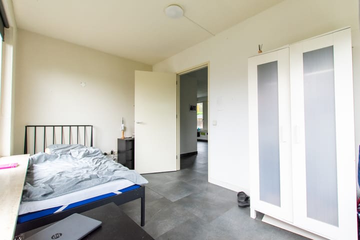 Foto 24 van Calfven 102