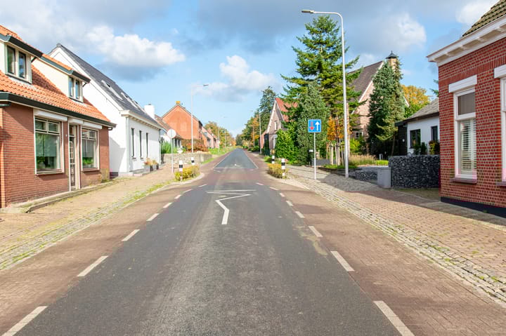 Foto 47 van Calfven 102