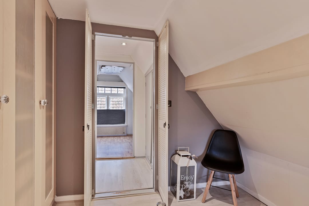 Photo 22 of Zuiddijkstraat 20