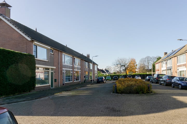 Bekijk foto 18 van van de Zandestraat 3