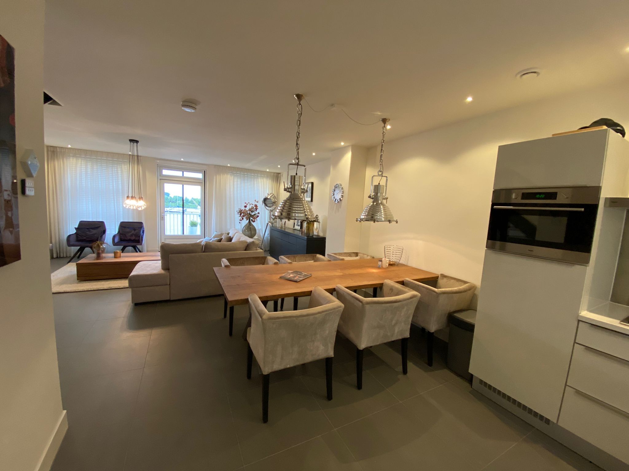 2-bedroom freehold villa in Uitdam — photo 3 of 5