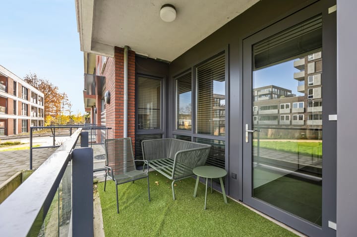 Foto 25 van Demeter 50