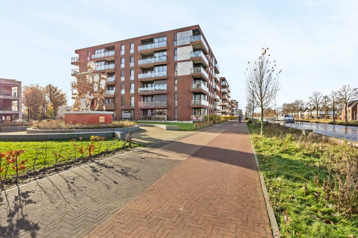 Foto 29 van Demeter 50