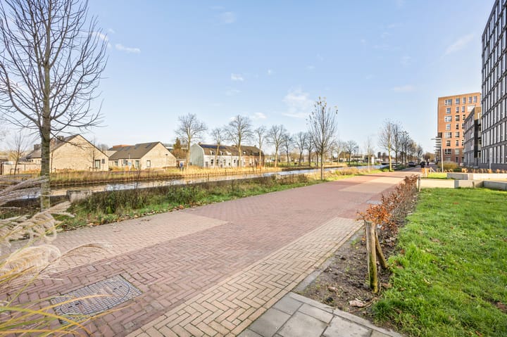 Foto 30 van Demeter 50