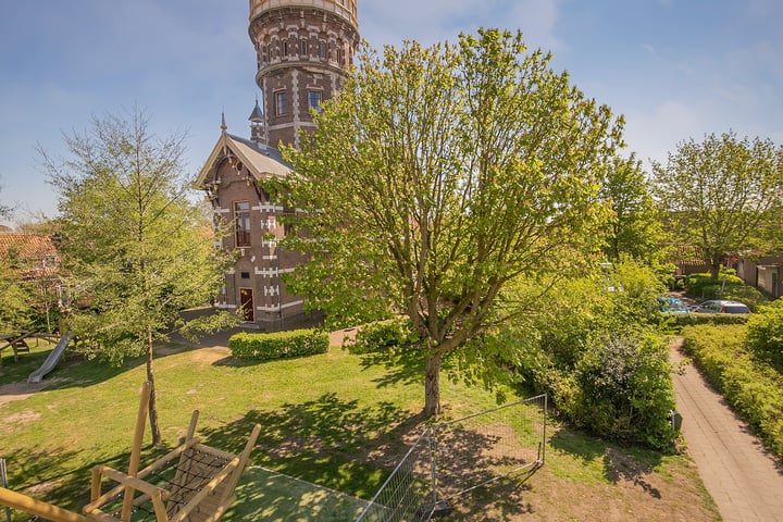 Bekijk foto 2 van Bij de Watertoren 25