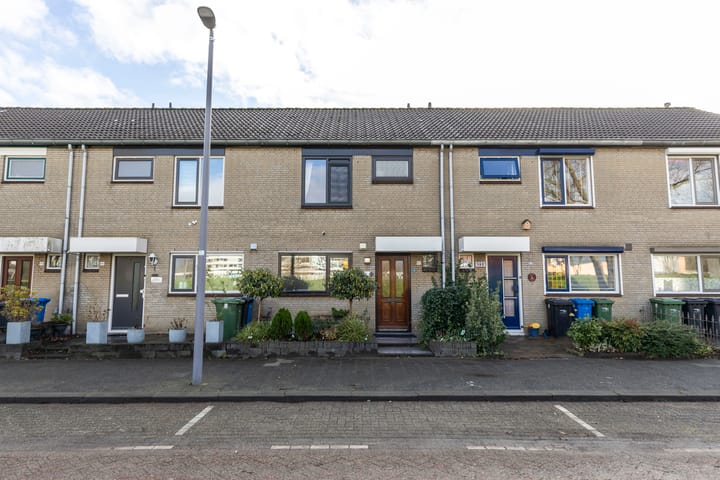 Foto 1 van Middenbaan-Zuid 562