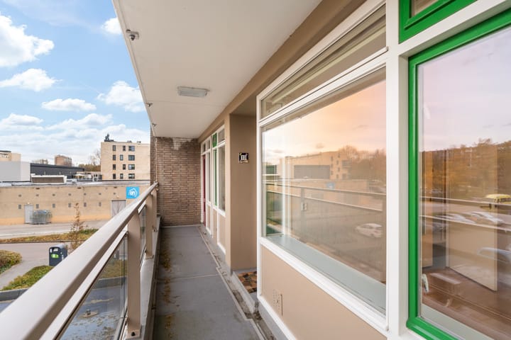 Foto 10 van van Baerlestraat 19