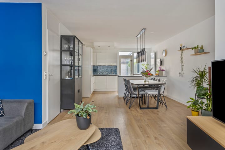 Foto 4 van Gelderse Roos 14