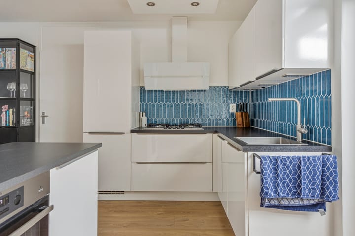 Foto 7 van Gelderse Roos 14