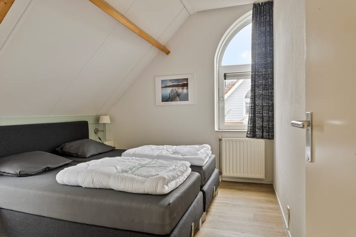 Vrijstaande woning te koop: Oosterscheldelaan 63, Kamperland