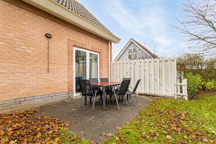 Vrijstaande woning te koop: Oosterscheldelaan 63, Kamperland