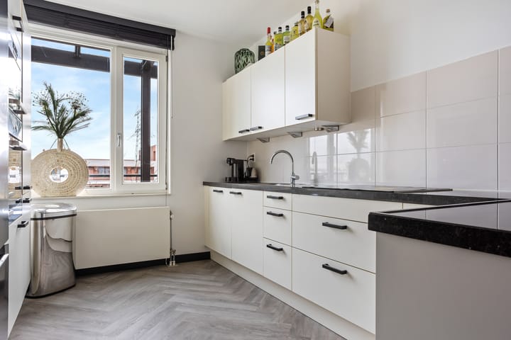 Foto 12 van Maltaplein 36