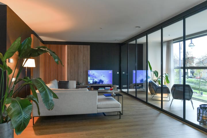 Foto 10 van Jansbuitensingel 23-12