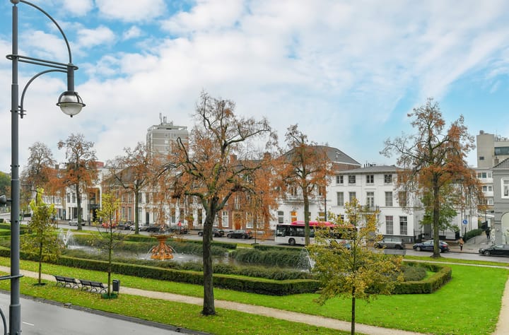 Foto 17 van Jansbuitensingel 23-12