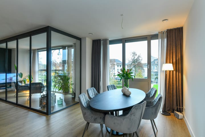 Foto 20 van Jansbuitensingel 23-12