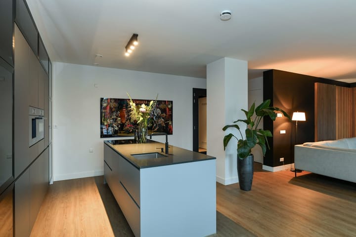 Foto 23 van Jansbuitensingel 23-12