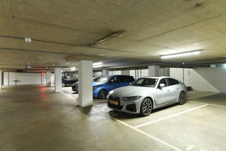 Foto 34 van Jansbuitensingel 23-12