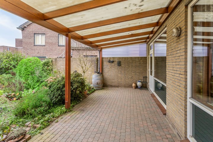 Foto 30 van Oude Rijksweg Noord 19-A