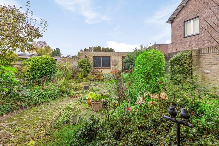 Foto 32 van Oude Rijksweg Noord 19-A