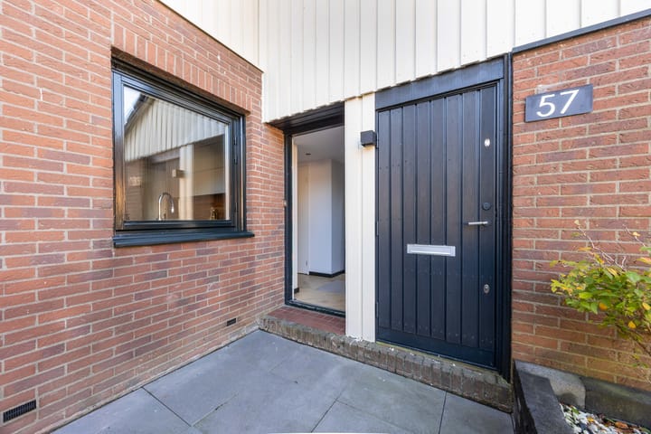 Foto 2 van Aïdaschouw 57