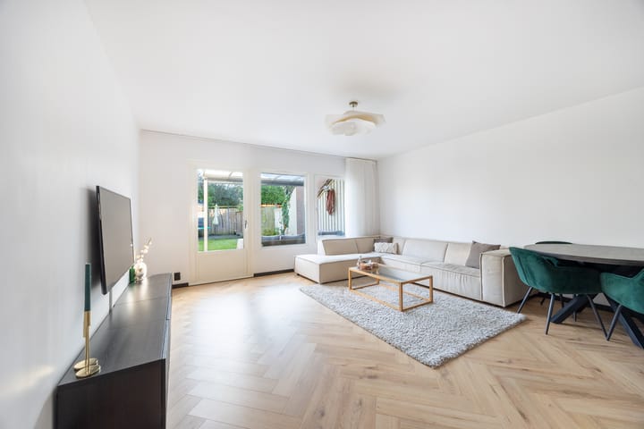 Foto 8 van Aïdaschouw 57