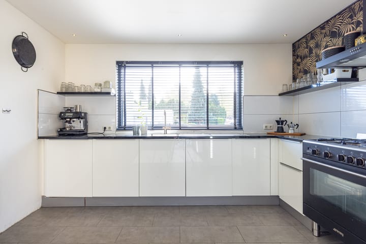 Foto 15 van Schumanstraat 36