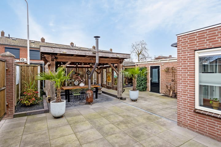 Foto 32 van Graaf Adolflaan 31