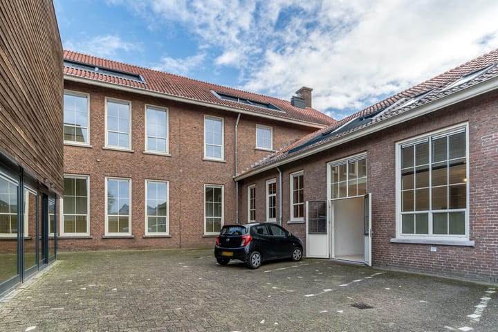 Foto 19 van Wilhelminastraat 10-H