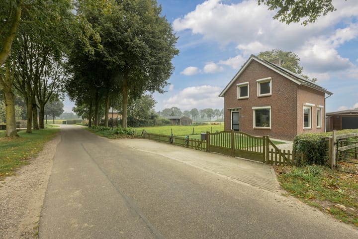 Photo 5 of Straatkantseweg 22