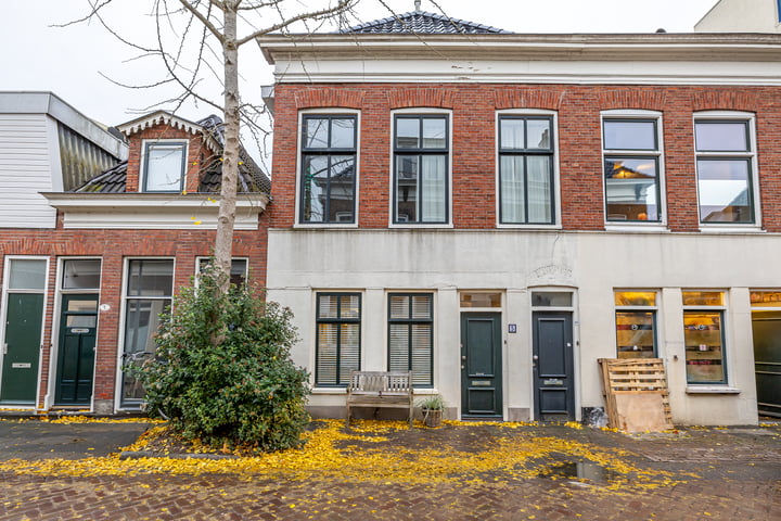 Bekijk foto 1 van Eelderstraat 5