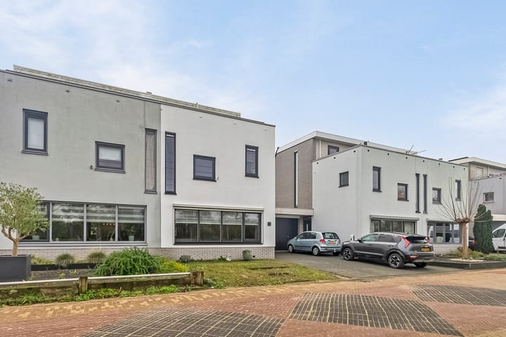 Foto 3 van Pinksterbloemstraat 45