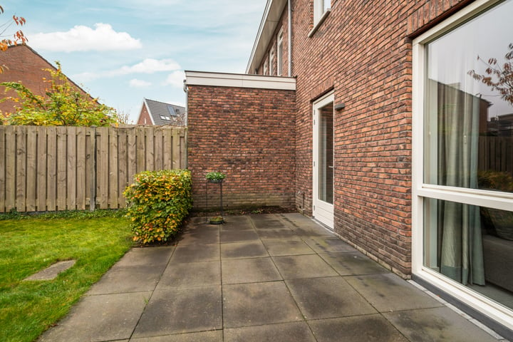 Bekijk foto 38 van Jan Luykenstraat 14