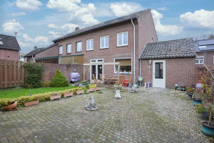 Bekijk foto 15 van Sint Dyonisiusweg 8