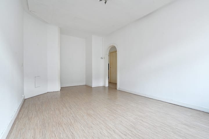 Photo 8 of Usselincxstraat 4