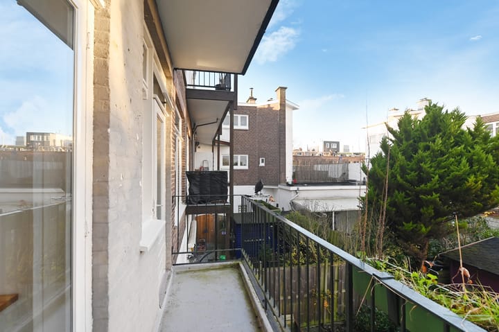 Photo 16 of Usselincxstraat 4