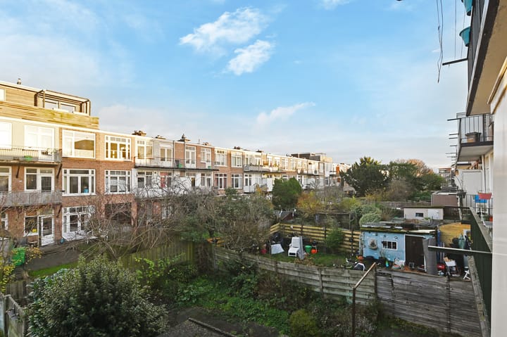 Photo 18 of Usselincxstraat 4