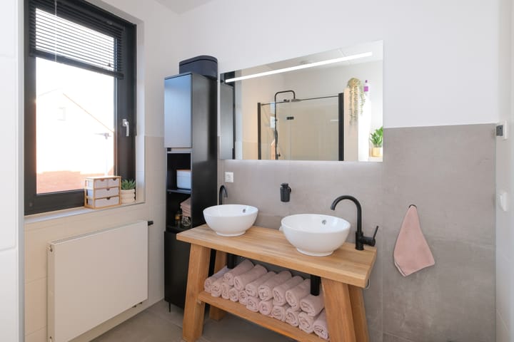 Foto 23 van Van Lunterenstraat 23