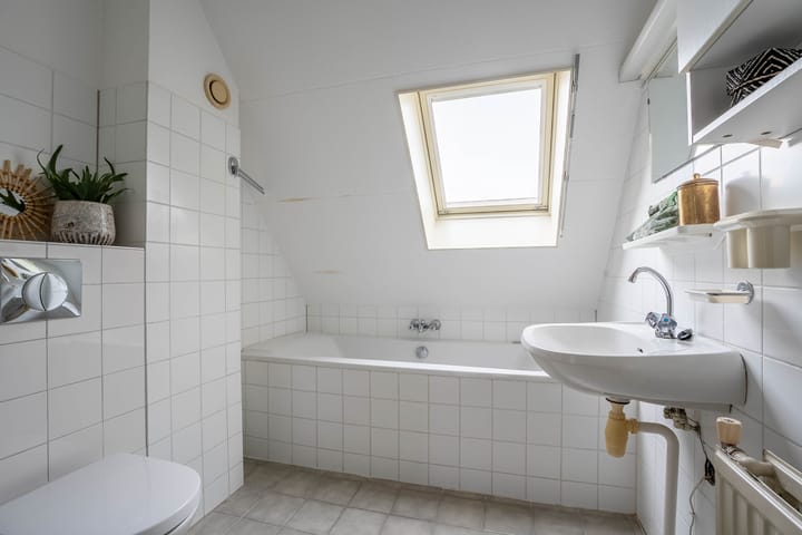 Foto 9 van Brederodeweg 4