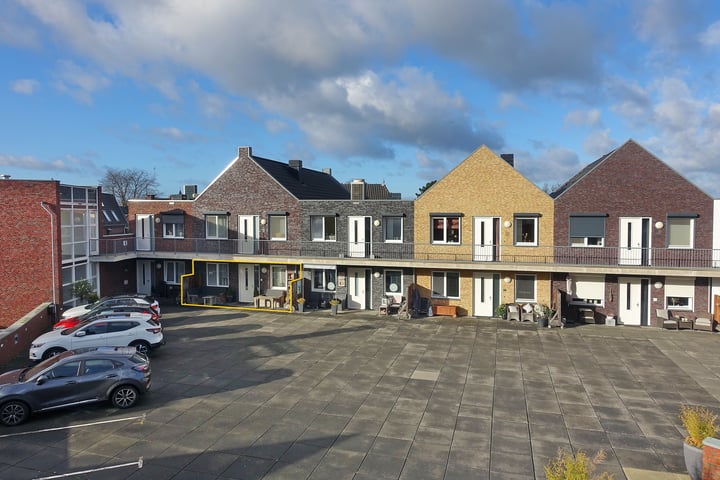 Bekijk foto 2 van Grotestraat 14-102