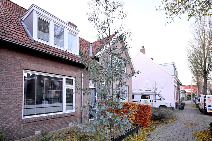 View photo 28 of Diepenveenseweg 127