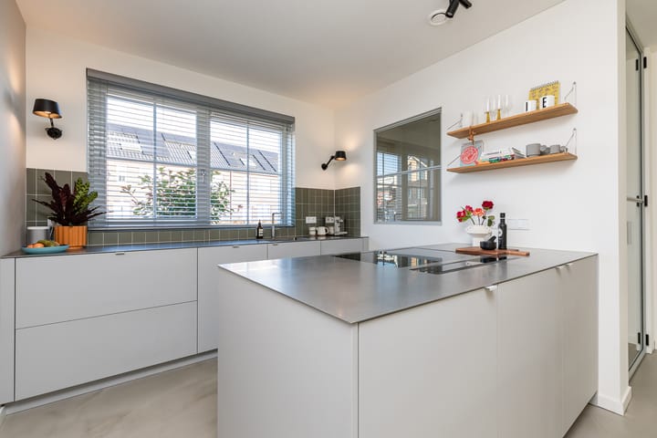 Foto 3 van Robert Hofstadterstraat 12